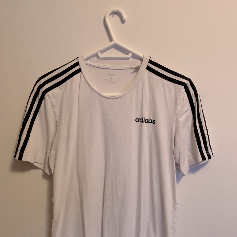 Adidas T-Shirt